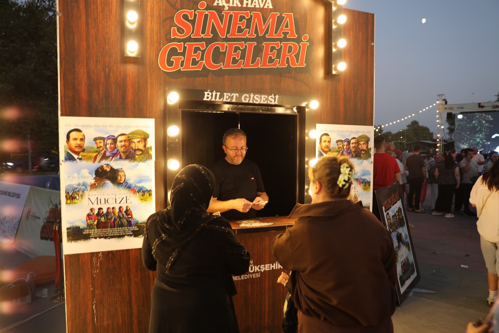 AÇIK HAVA SİNEMA GECELERİ ÇARŞAMBA - Görsel 1