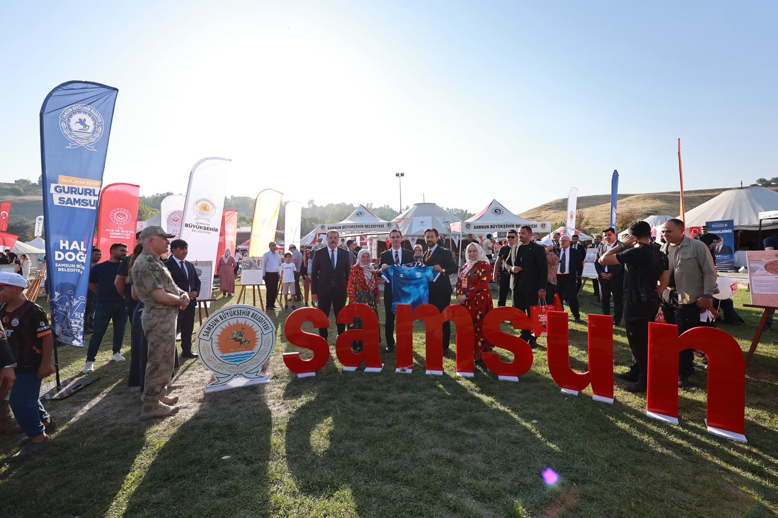 BÜYÜKŞEHİR AHLAT’TA SAMSUN’U TANITIYOR - Görsel 1