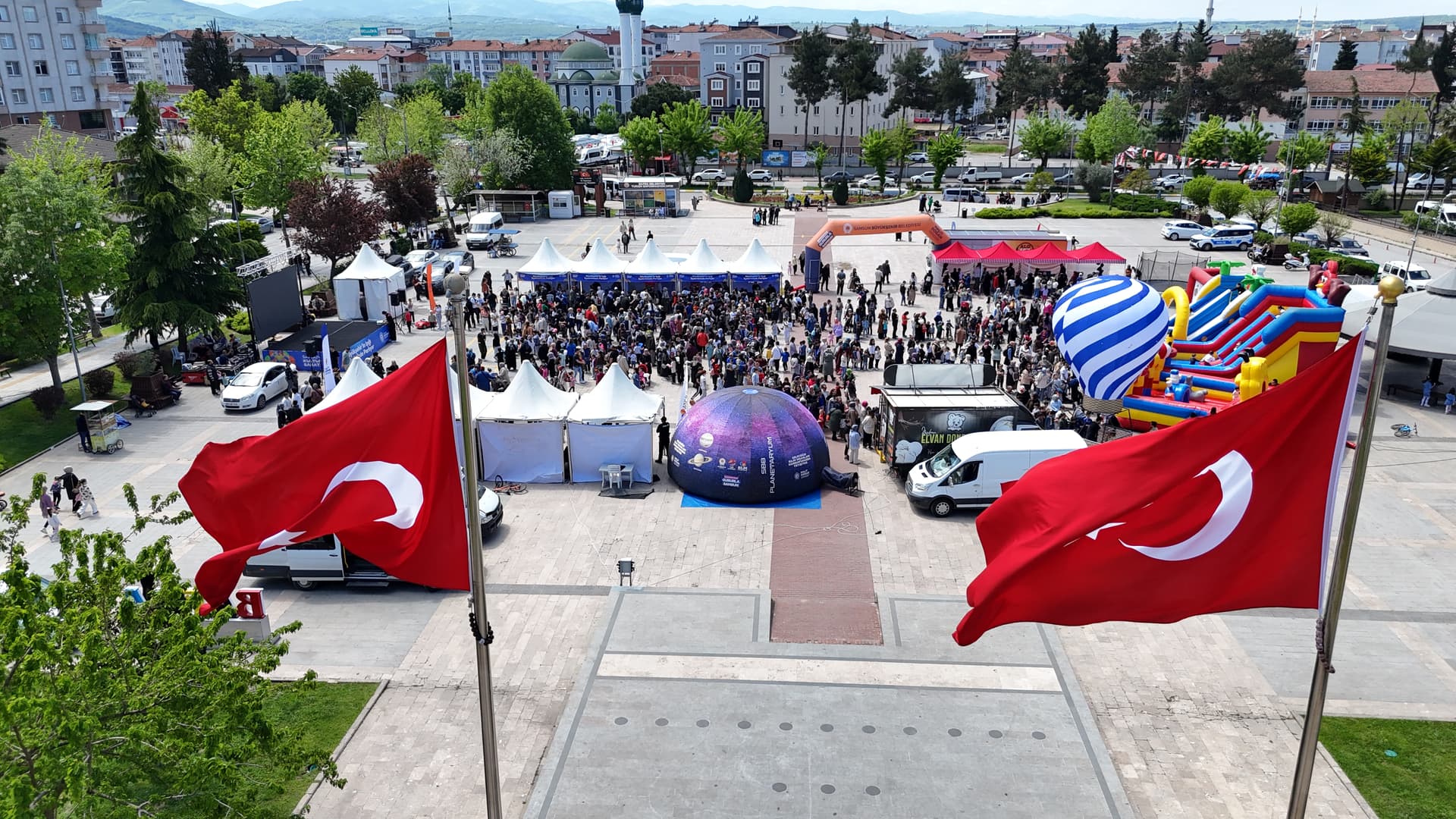 BÜYÜKŞEHİR'İN IŞIĞI BAFRA'DA PARLADI - Görsel 13