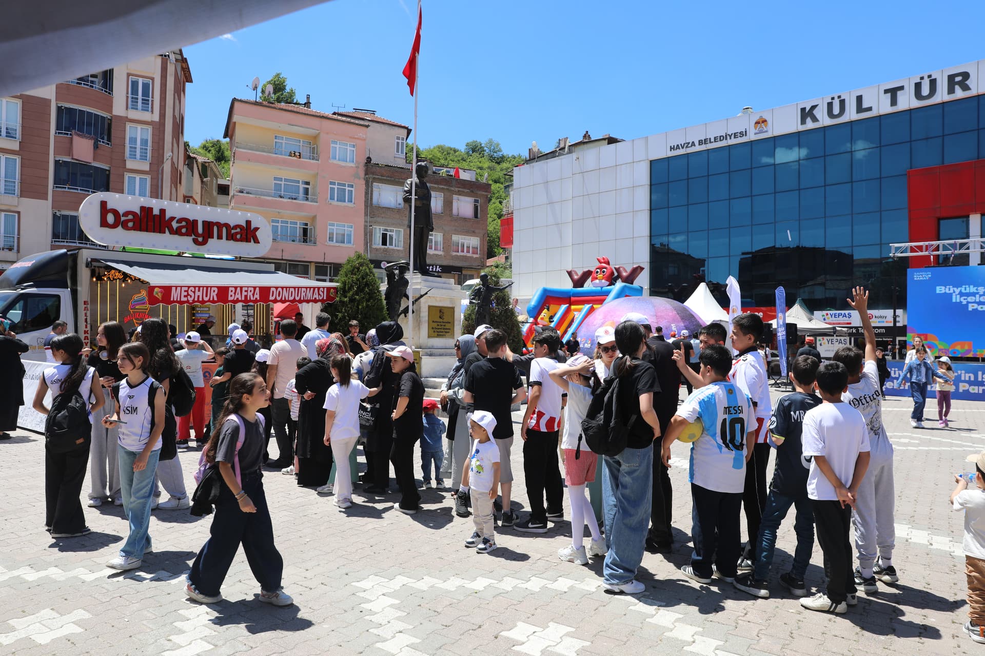 BÜYÜKŞEHİR'İN IŞIĞI HAVZA'DA PARLADI - Görsel 1