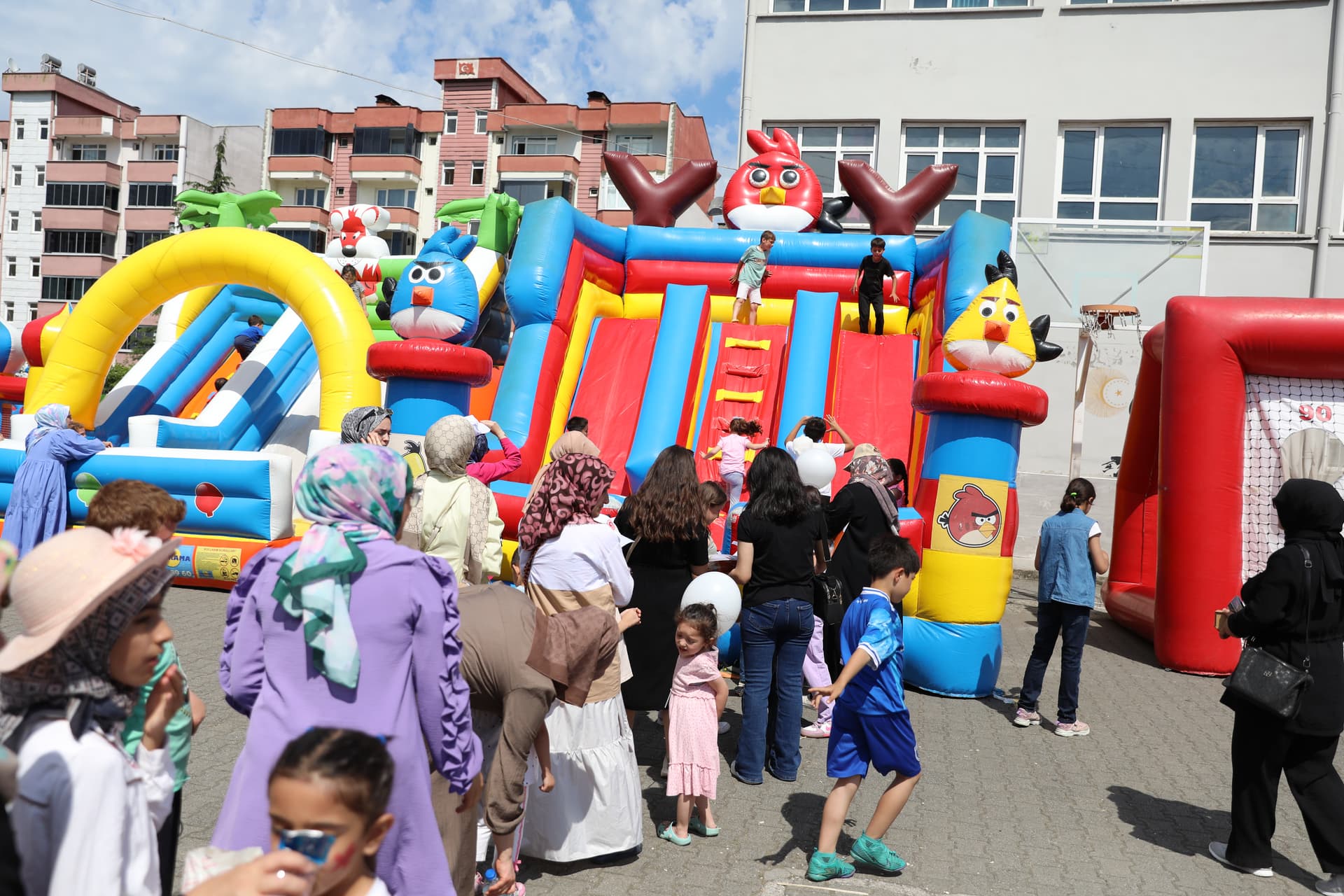 BÜYÜKŞEHİR'İN IŞIĞI TEKKEKÖY'DE PARLADI - Görsel 10