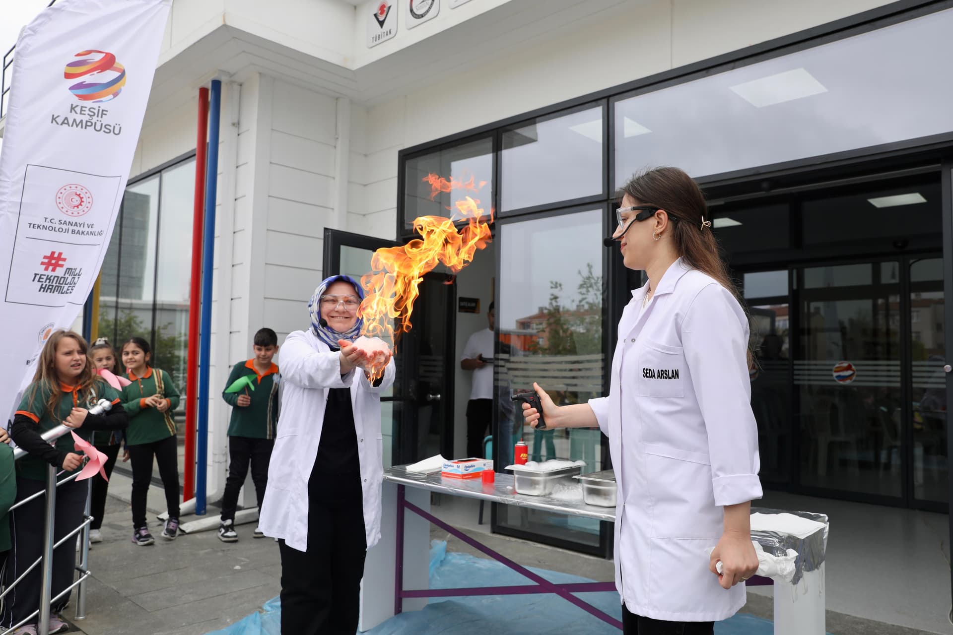 SAMSUN KEŞİF KAMPÜSÜ'NDE BİLİM HEYECANI - Görsel 7