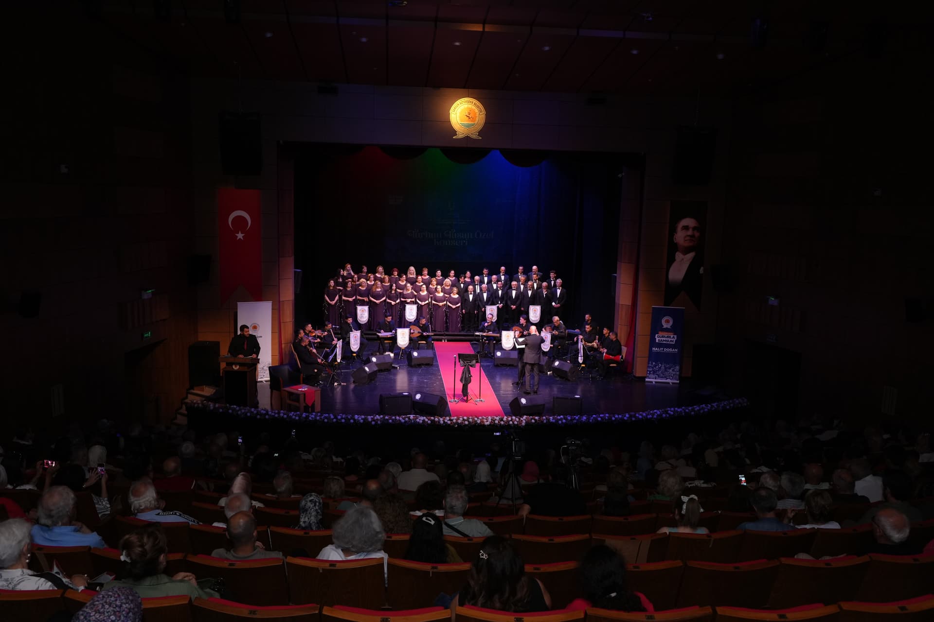 TURHAN TAŞAN’LA TÜRK SANAT MÜZİĞİ GECESİ - Görsel 3