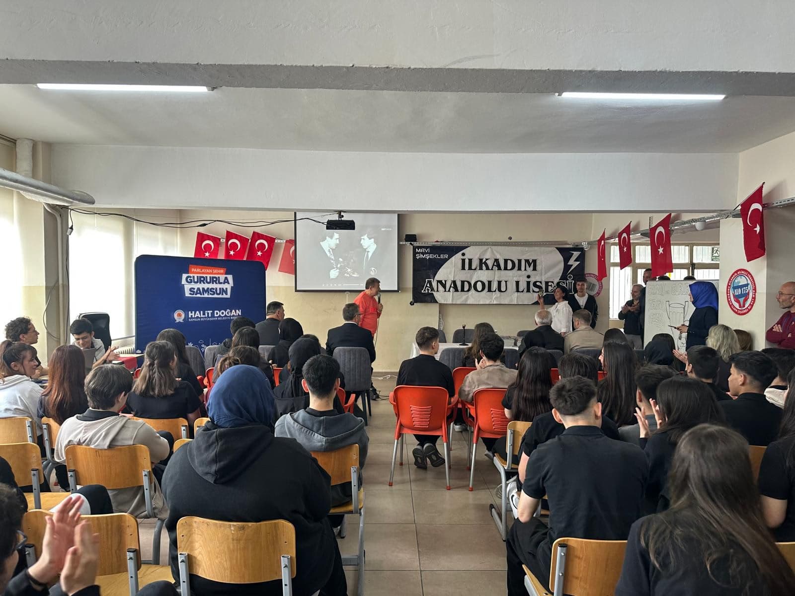 BÜYÜKŞEHİR 30 BİNİ AŞKIN GENCE IŞIK OLDU - Görsel 3