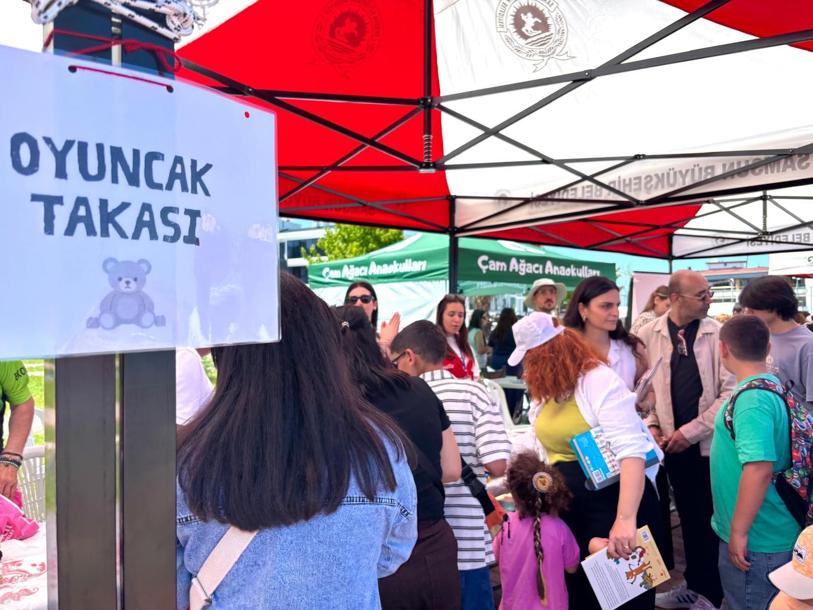 BÜYÜKŞEHİR’DEN TAKAS PAZARI VE ÇEVRE ŞENLİĞİ - Görsel 3