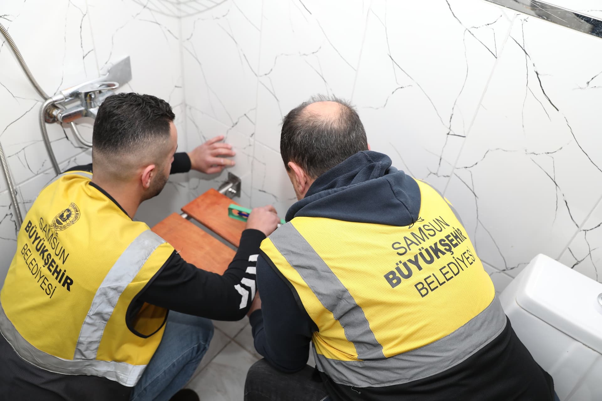 EV İÇİ TUTUNMA APARATI HAYATI KOLAYLAŞTIRIYOR - Görsel 1