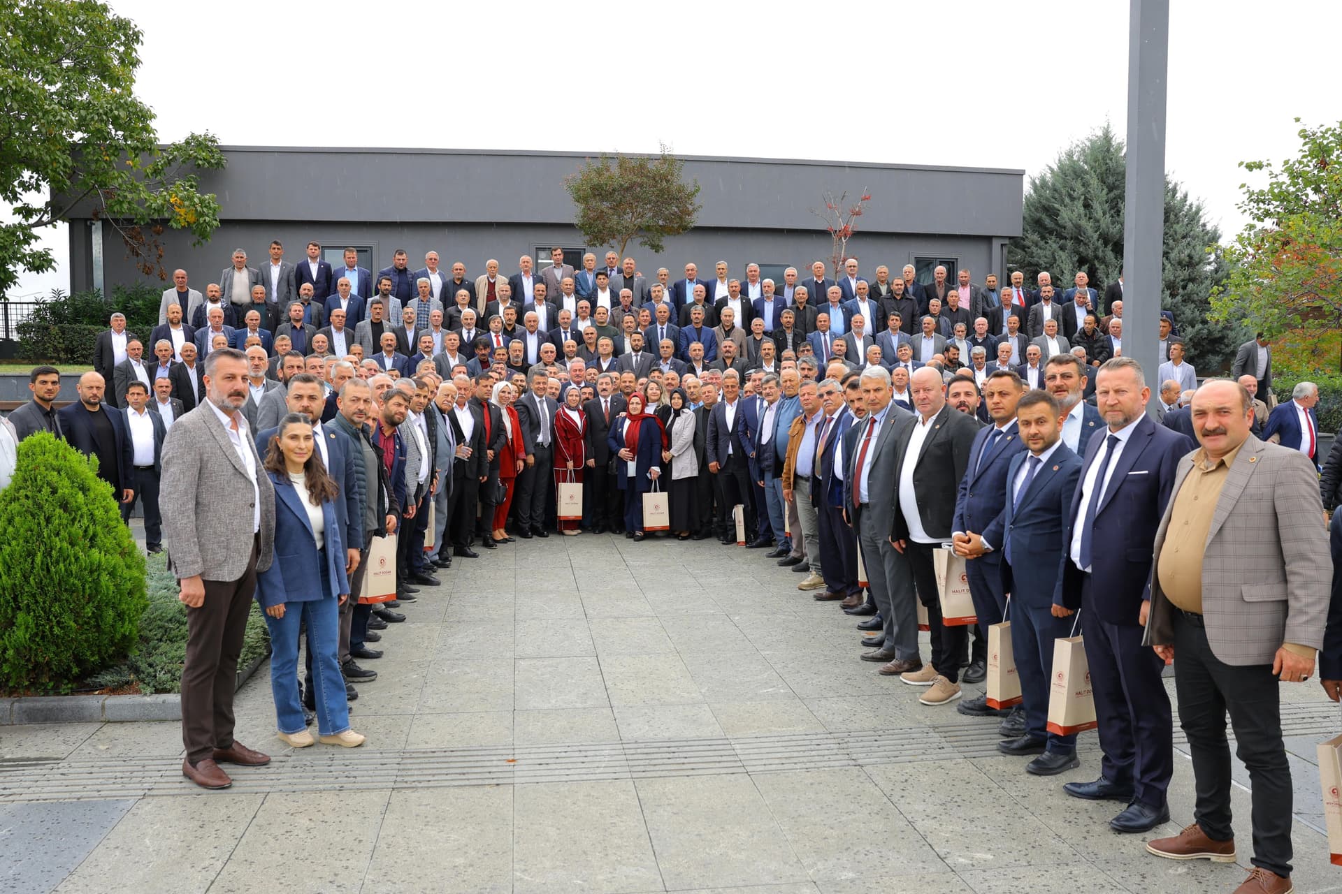 MUHTARLAR KONAĞI TAMAMLANDI - Görsel 6