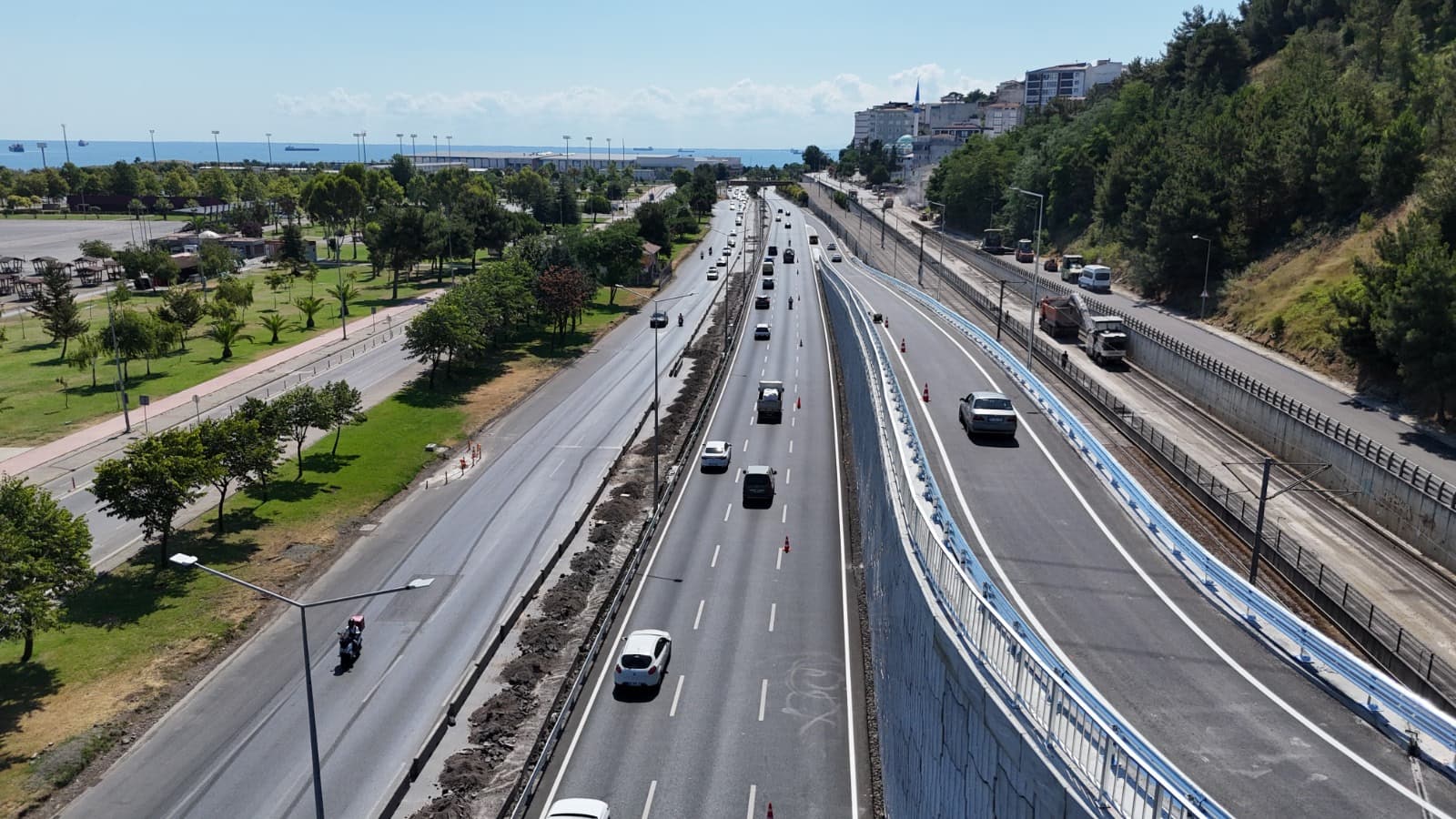  İKİ ÖNEMLİ BAĞLANTI YOLU TRAFİĞE AÇILDI - Görsel 4