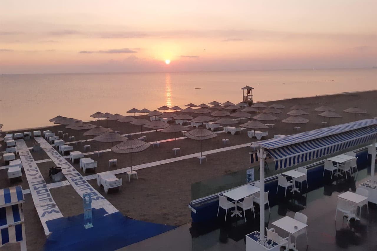 Palmiye Plajı