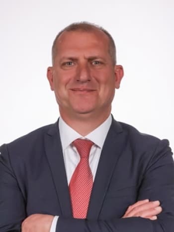 ALİ ALPER