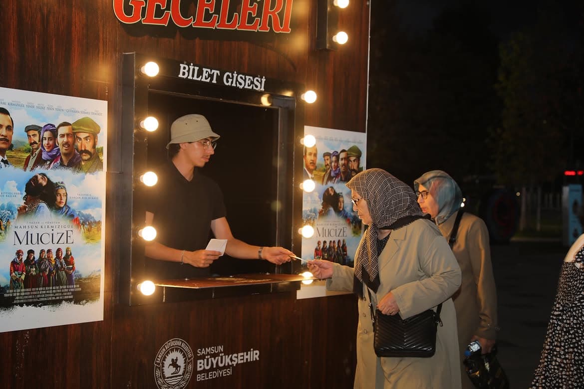 AÇIK HAVA SİNEMA GECELERİ İLKADIM