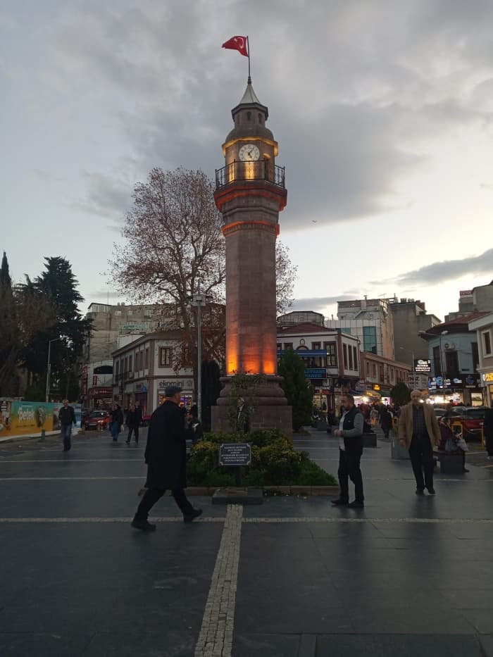 Saathane Meydanı - 1