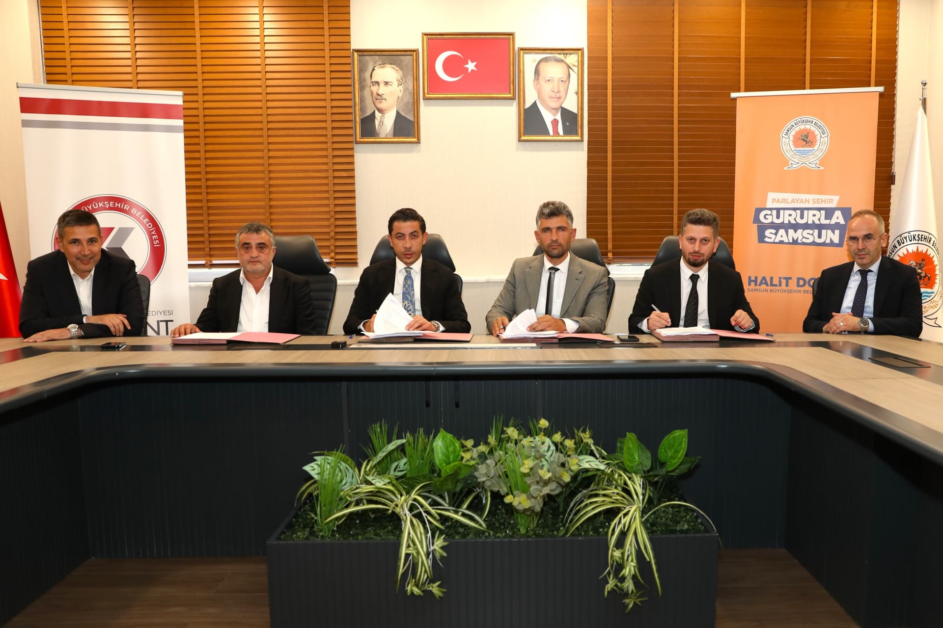 ATAKUM’DAKİ GELİR PAYLAŞIMI İHALESİNDE SÖZLEŞME İMZALANDI
