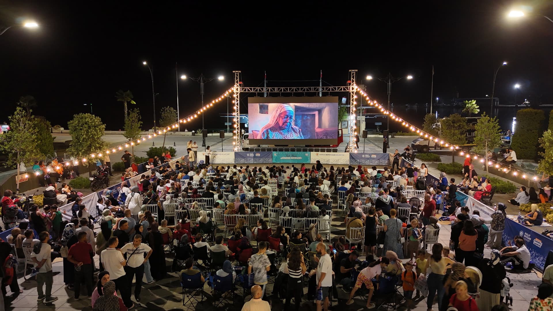 BÜYÜKŞEHİR’DEN AÇIK HAVA SİNEMA GECELERİ
