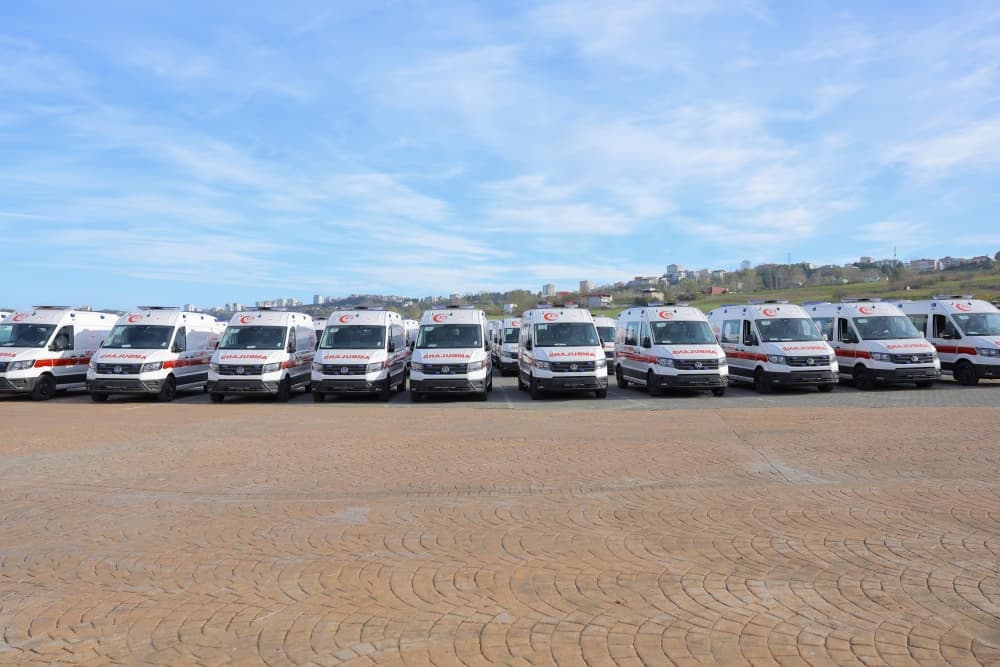 BAŞKAN DOĞAN’DAN 100 AMBULANS MÜJDESİ
