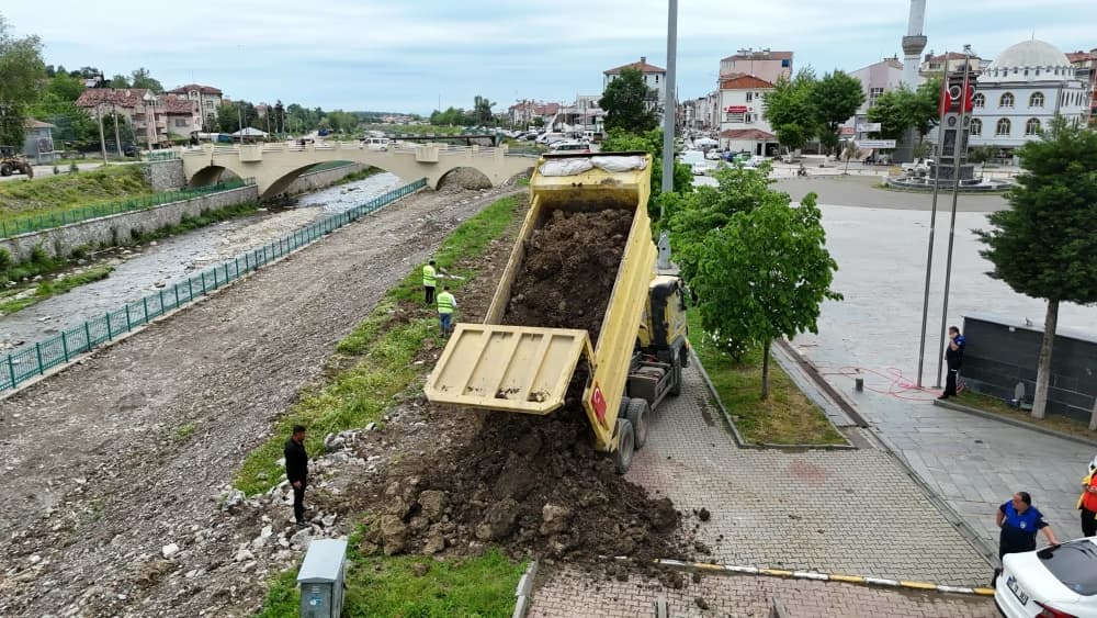 BAŞKAN DOĞAN’DAN “HER İLÇEYE PARK PROJESİ”