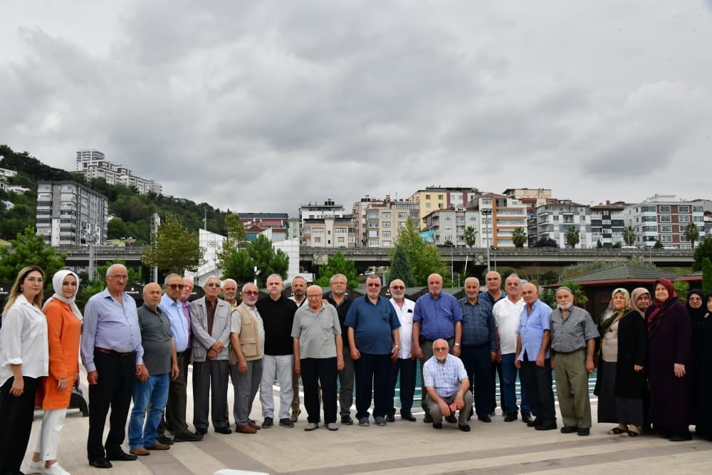BÜYÜKŞEHİR’DEN ŞEHRİN YAŞLI ÇINARLARINA ÜCRETSİZ YAZ KAMPI