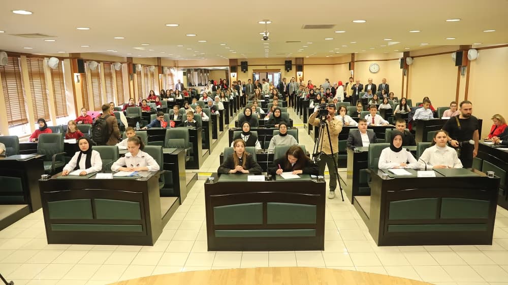 Çocuk Meclisi 23 Nisan’a özel toplandı