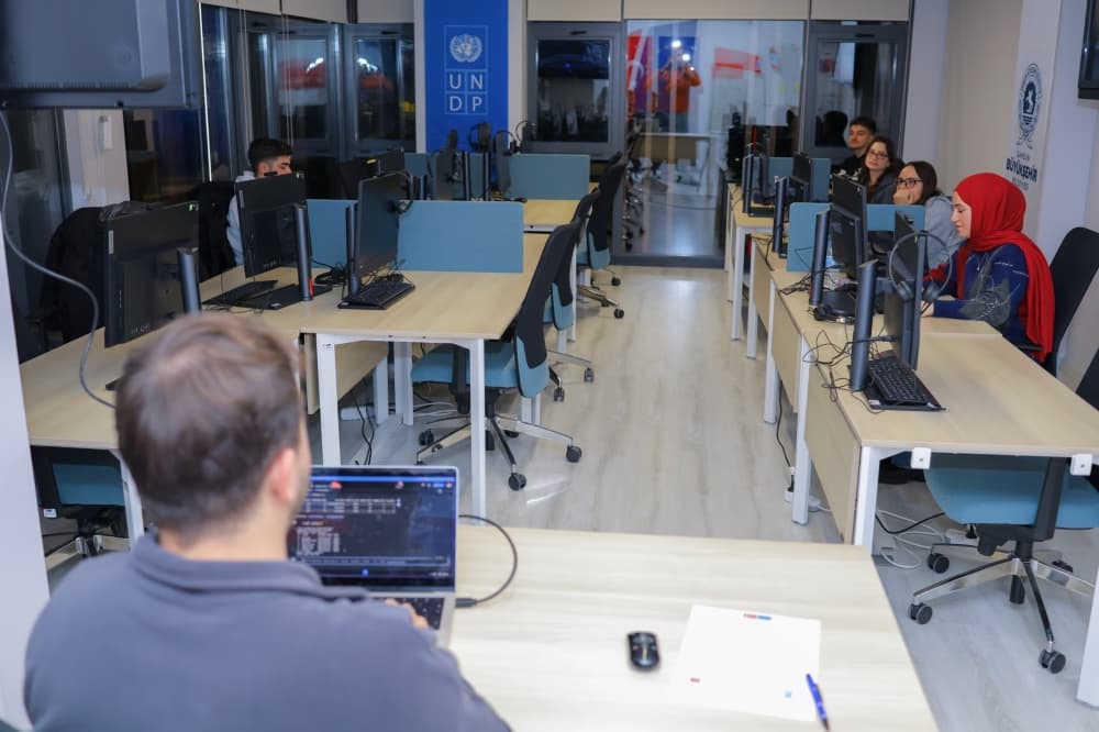 PETEK GENÇ DİJİTAL GENÇLİK MERKEZİ KURSLARI