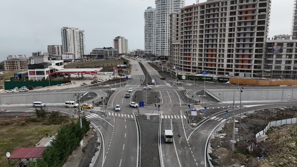 RECEP TAYYİP ERDOĞAN BULVARI TRAFİĞE AÇILDI