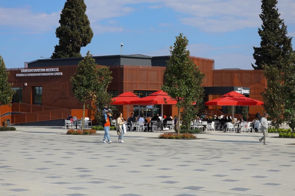 SAMSUN TANITIM MERKEZİ YOĞUN İLGİ GÖRÜYOR