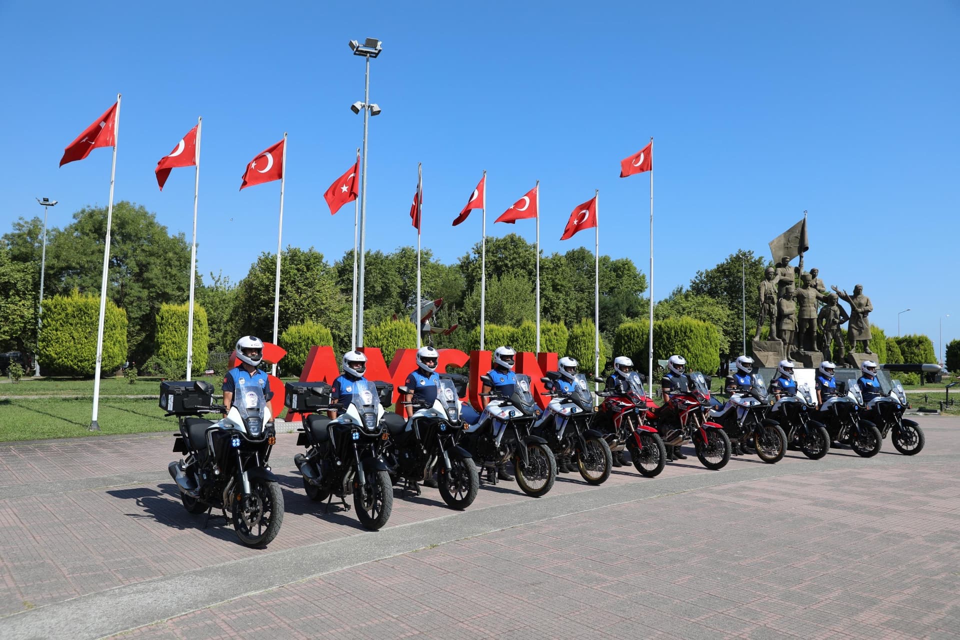 MOTOSİKLETLİ ZABITA EKİPLERİ İLE ETKİN VE HIZLI HİZMET