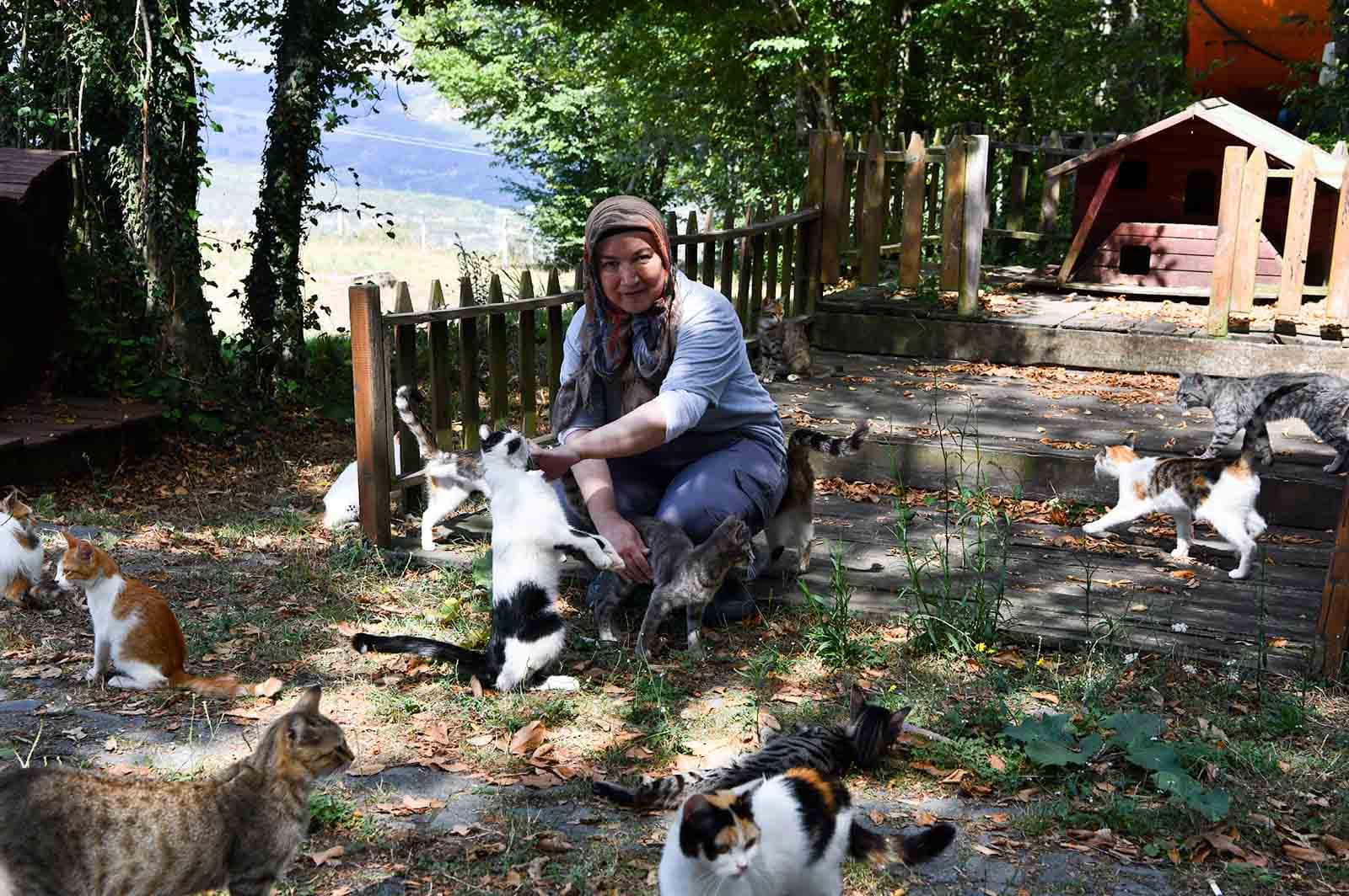 Can Dostlarımızın Yanındayız