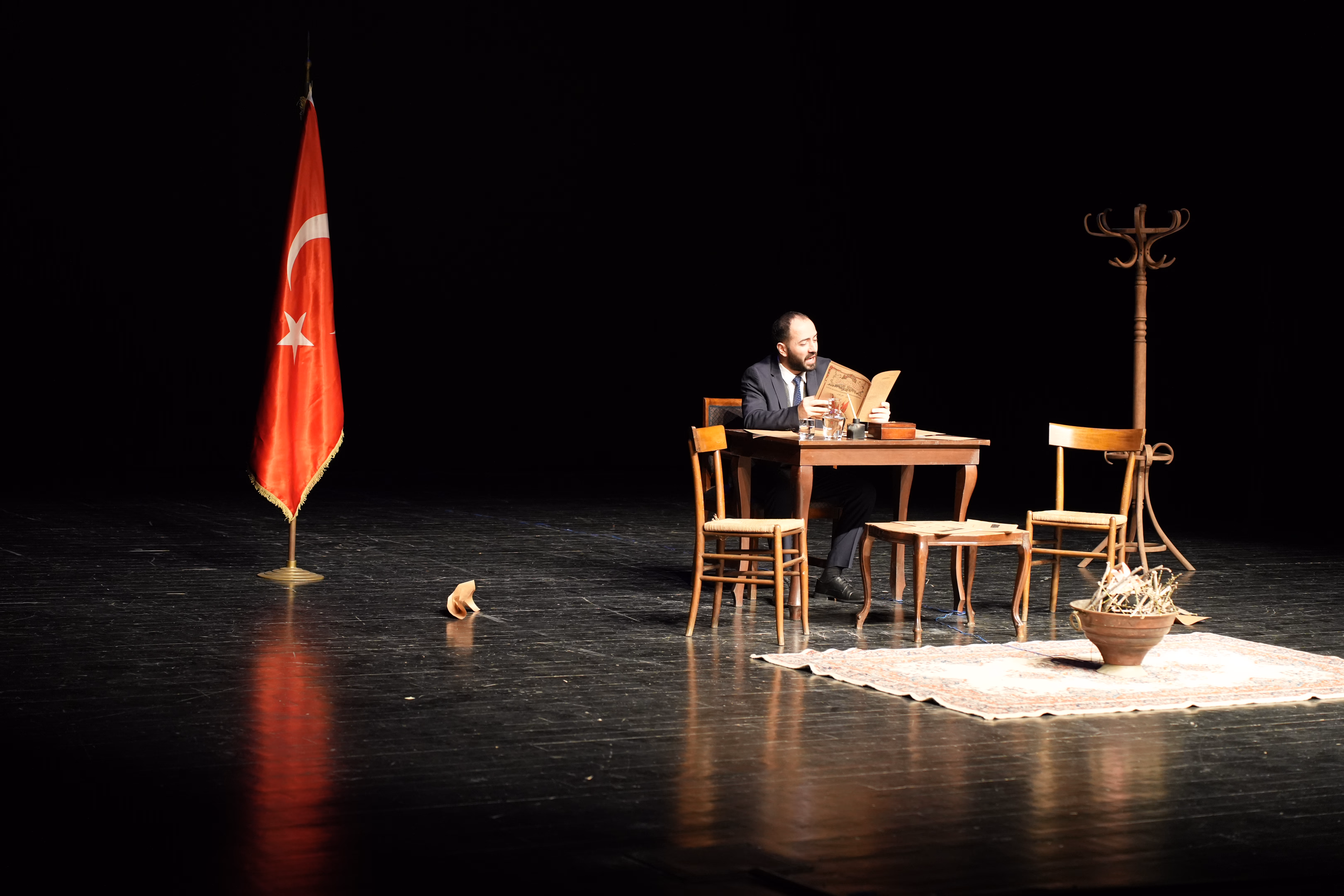 8. SAMSUN ULUSLARARASI TİYATRO FESTİVALİ BAŞLADI - Görsel 11