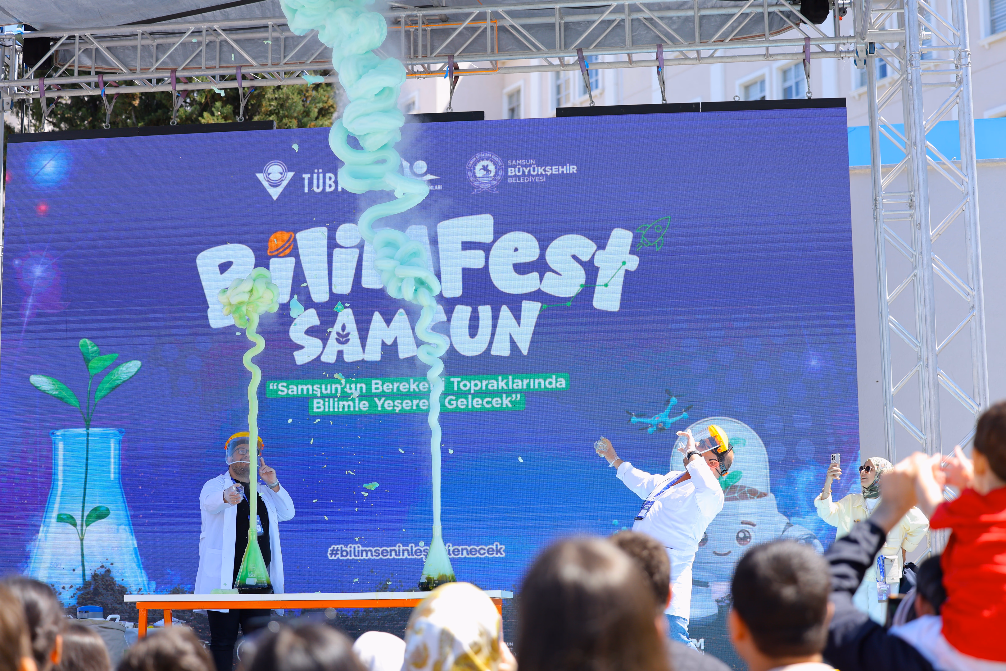 BİLİMFEST ZİYARETÇİLERİNE KAPILARINI AÇIYOR - Görsel 19