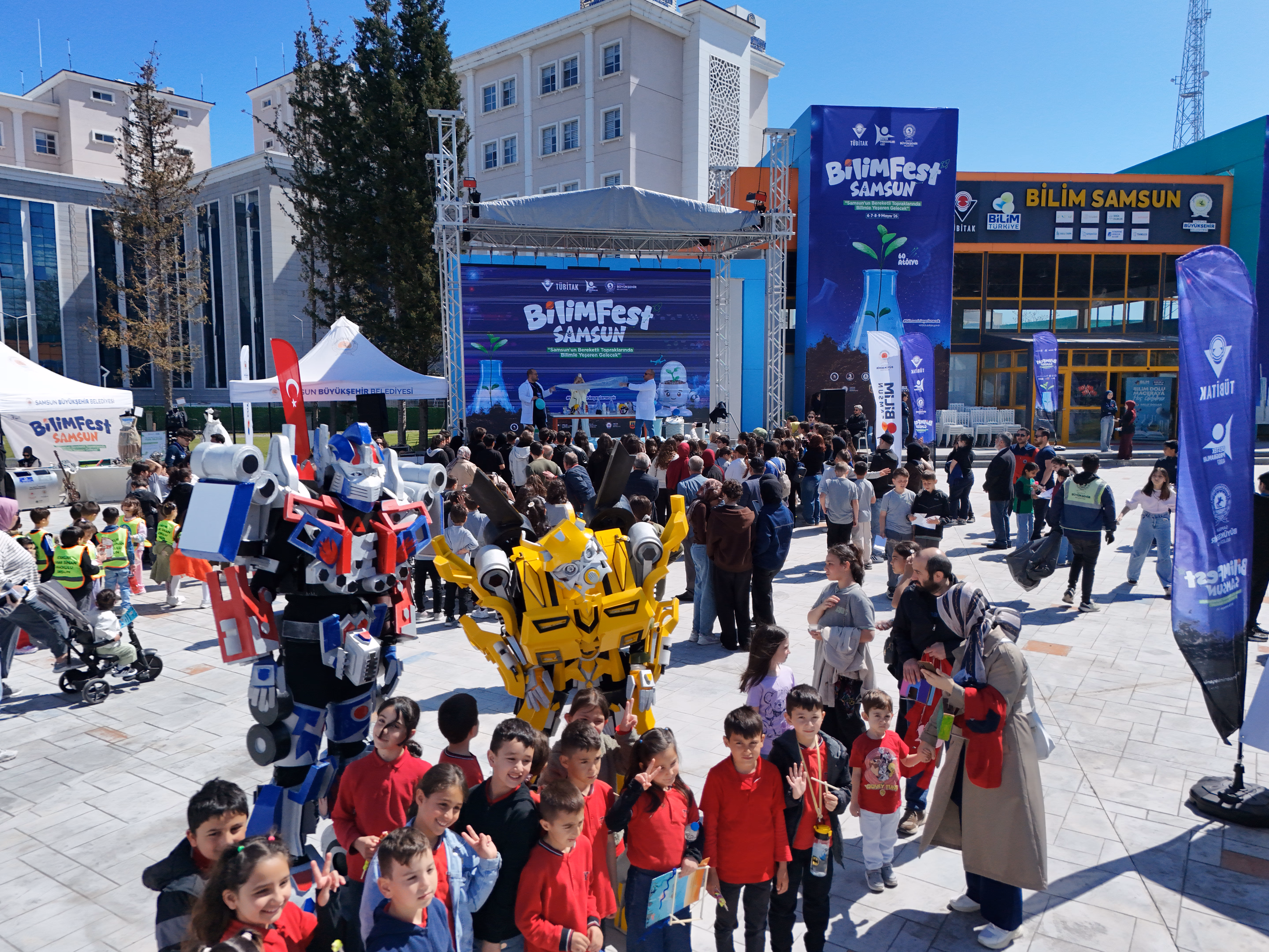BİLİMFEST ZİYARETÇİLERİNE KAPILARINI AÇIYOR - Görsel 3