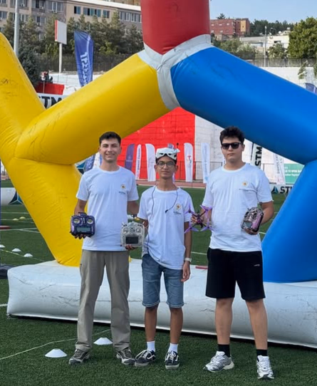 SAMSUN KEŞİF KAMPÜSÜ GENÇ PİLOTLARINDAN TEKNOFEST BAŞARISI - Görsel 2