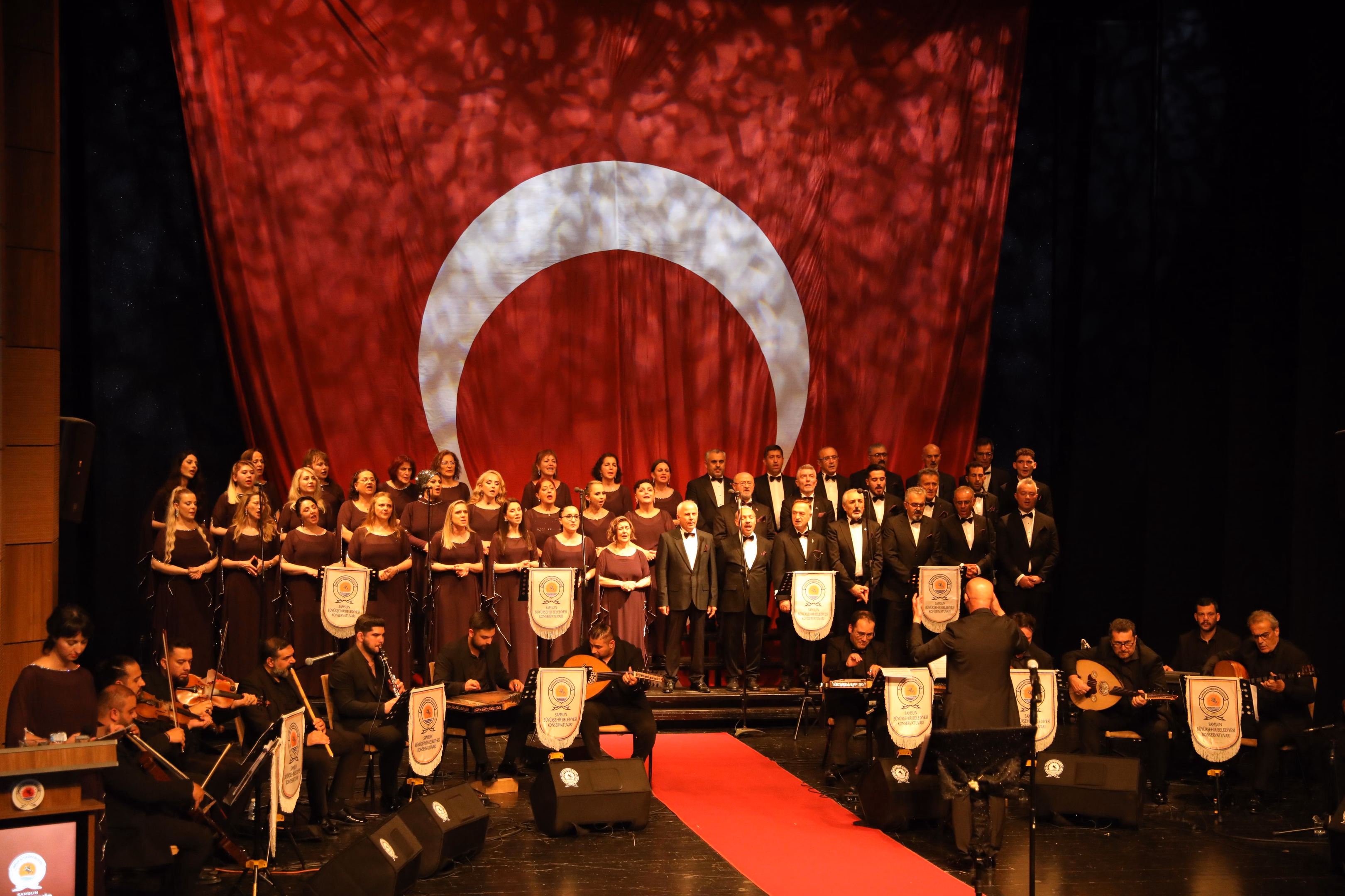 SBB KONSERVATUVARI TÜRK SANAT MÜZİĞİ KOROSUNDAN “YAZA MERHABA” KONSERİ