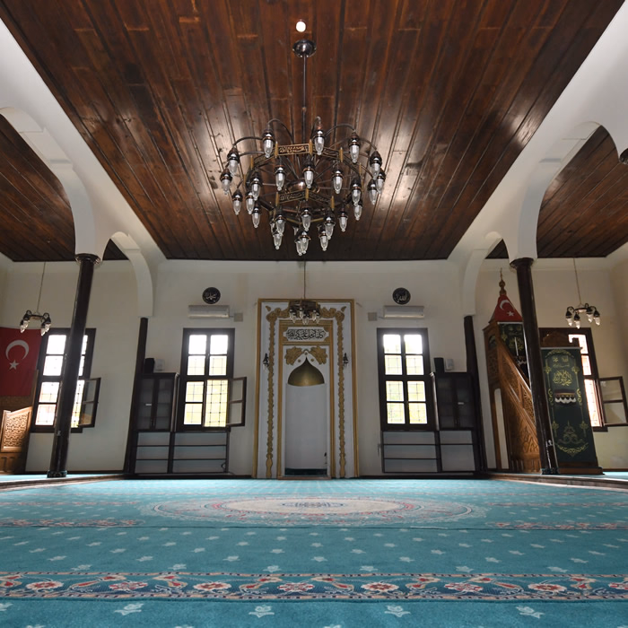  Yörgüç Paşa Camii