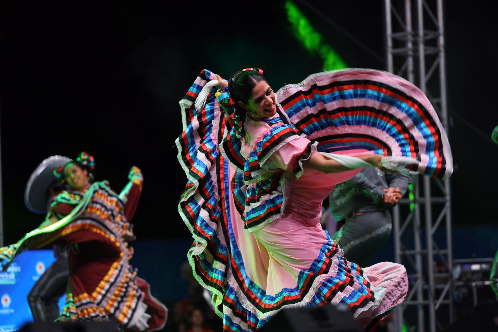 36. ULUSLARARASI SAMSUN HALK OYUNLARI FESTİVALİ BAŞLADI - Görsel 3