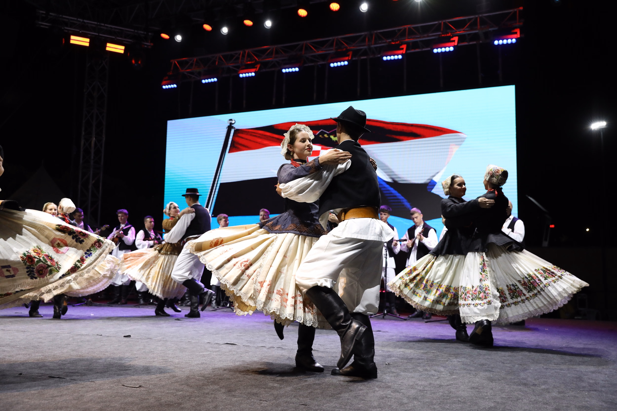 36. ULUSLARARASI SAMSUN HALK OYUNLARI FESTİVALİ BAŞLIYOR - Görsel 2