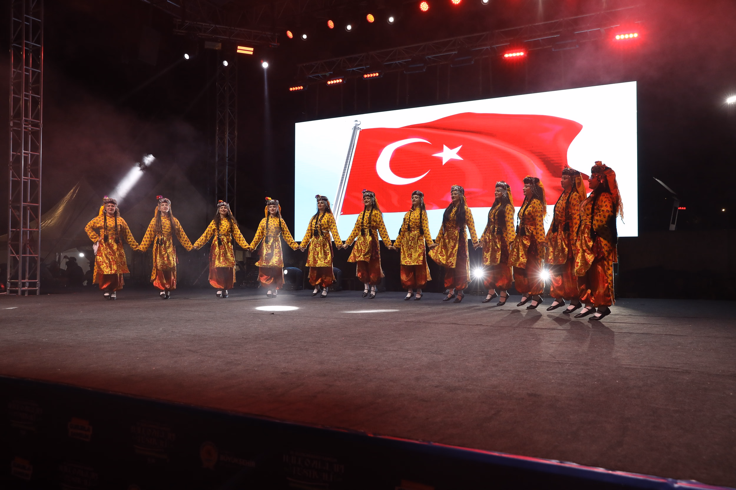 36. ULUSLARARASI SAMSUN HALK OYUNLARI FESTİVALİ BAŞLIYOR - Görsel 3