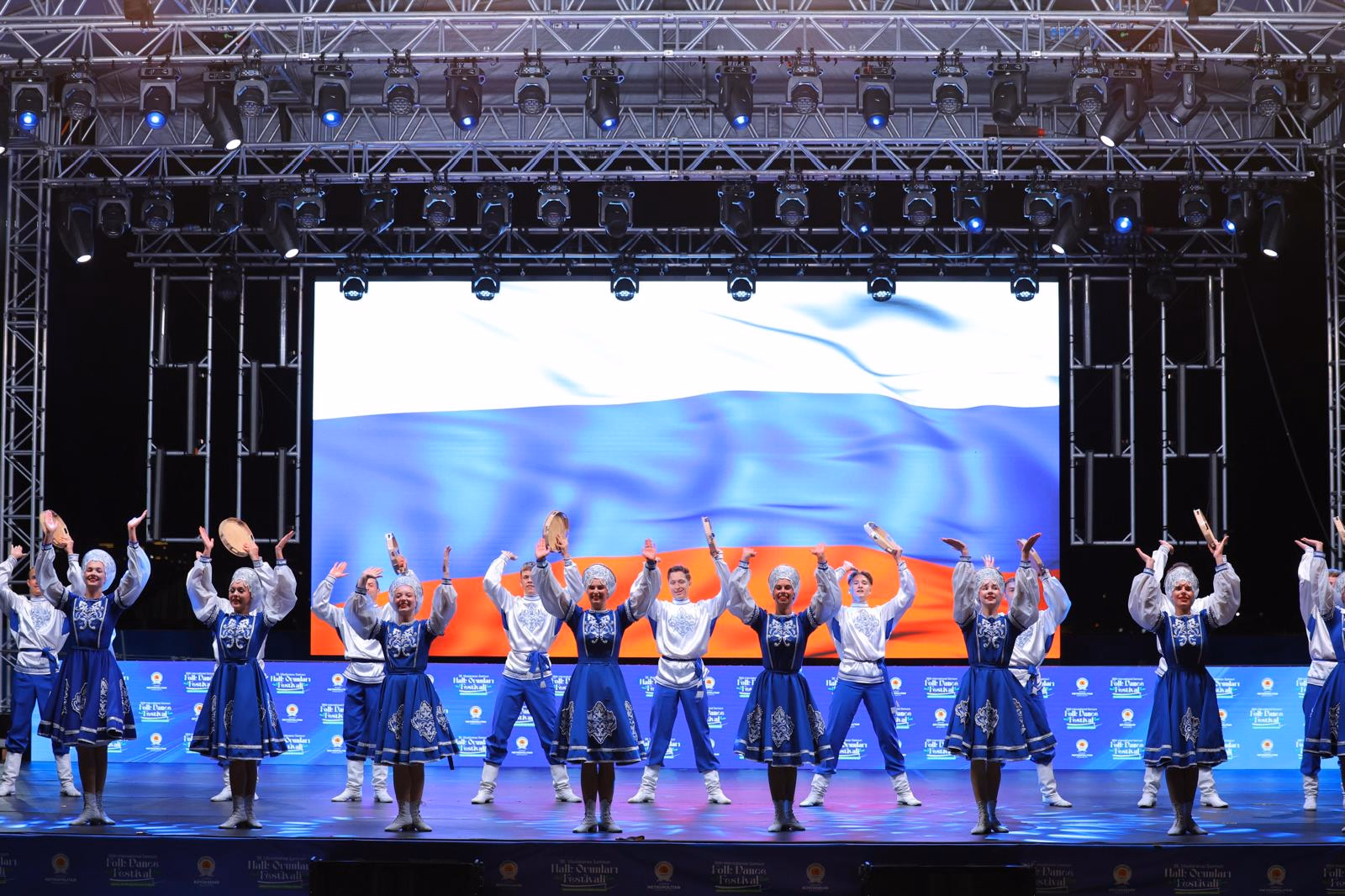 36. ULUSLARARASI SAMSUN HALK OYUNLARI FESTİVALİ SONA ERDİ - Görsel 4