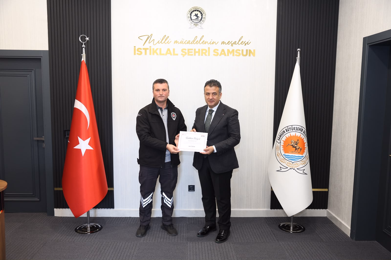 BAŞKAN DOĞAN’DAN HAYAT KURTARAN PERSONELE TEŞEKKÜR