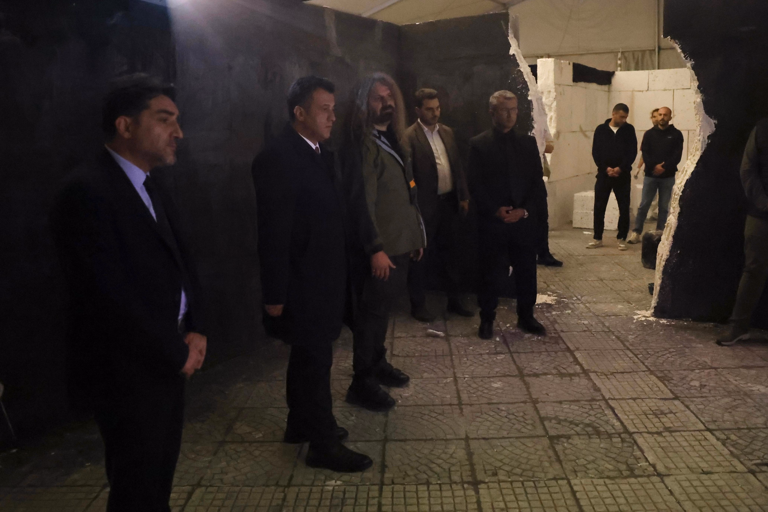 BÜYÜKŞEHİR BELEDİYESİ’NDEN GAZZE İÇİN GÜÇLÜ MESAJ:  “DİRENİŞİN MUŞTUSU GAZZE” SERGİSİ  - Görsel 1