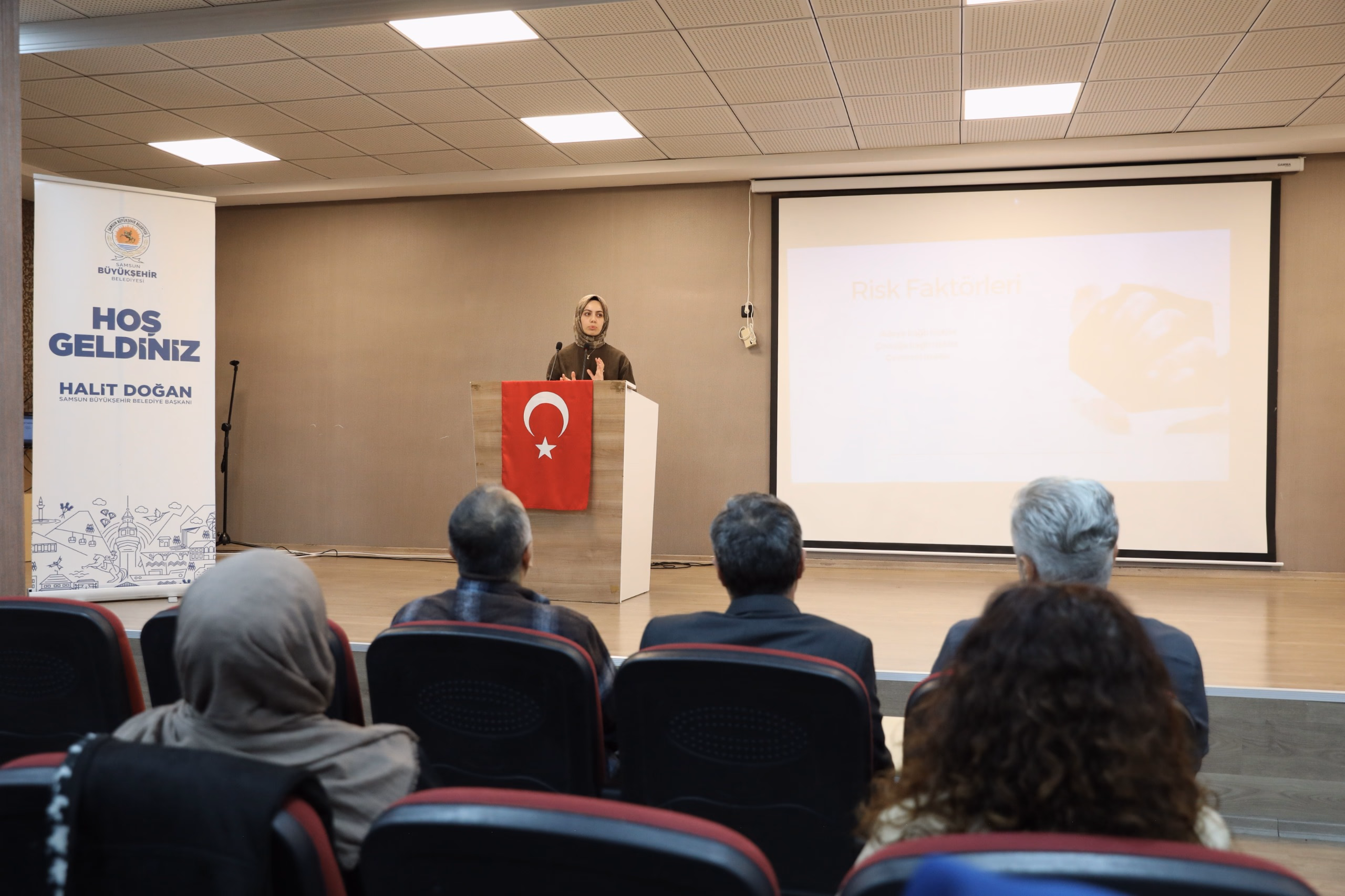 BÜYÜKŞEHİR’DEN AİLELERE GÜÇLÜ REHBERLİK: MAHALLE AKADEMİSİ - Görsel 2