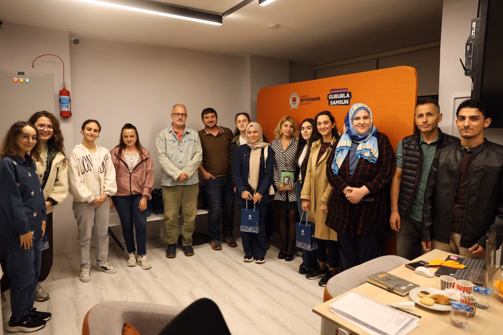 BÜYÜKŞEHİR’İN KİTAP KULÜBÜ KİTAPSEVERLERİ BİR ARAYA GETİRİYOR - Görsel 2