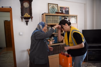 Anneler Günü’nde anlamlı ziyaret - Görsel 5