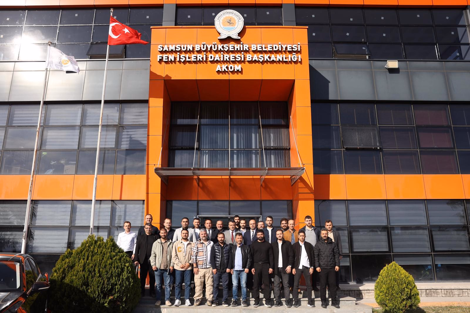 BAŞKAN DOĞAN’DAN YOL ÇALIŞMALARINA YAKIN TAKİP - Görsel 2