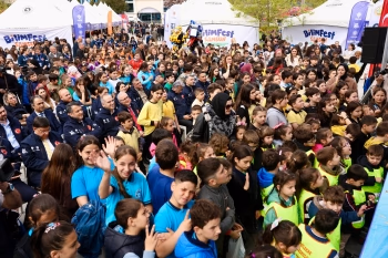 BİLİMFEST’İN İLK GÜNÜ YOĞUN KATILIMLA DOLU DOLU GEÇTİ - Görsel 11