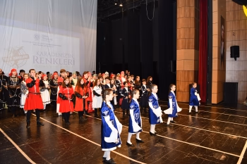 Büyükşehir  “Karadeniz’in renkleri”  ve  “Anadolu’dan geldik” ile büyüledi - Görsel 2