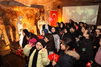 Büyükşehir’den 18 Mart’a özel anlamlı sergi:  “Cepheden Mektup Var” - Görsel 2