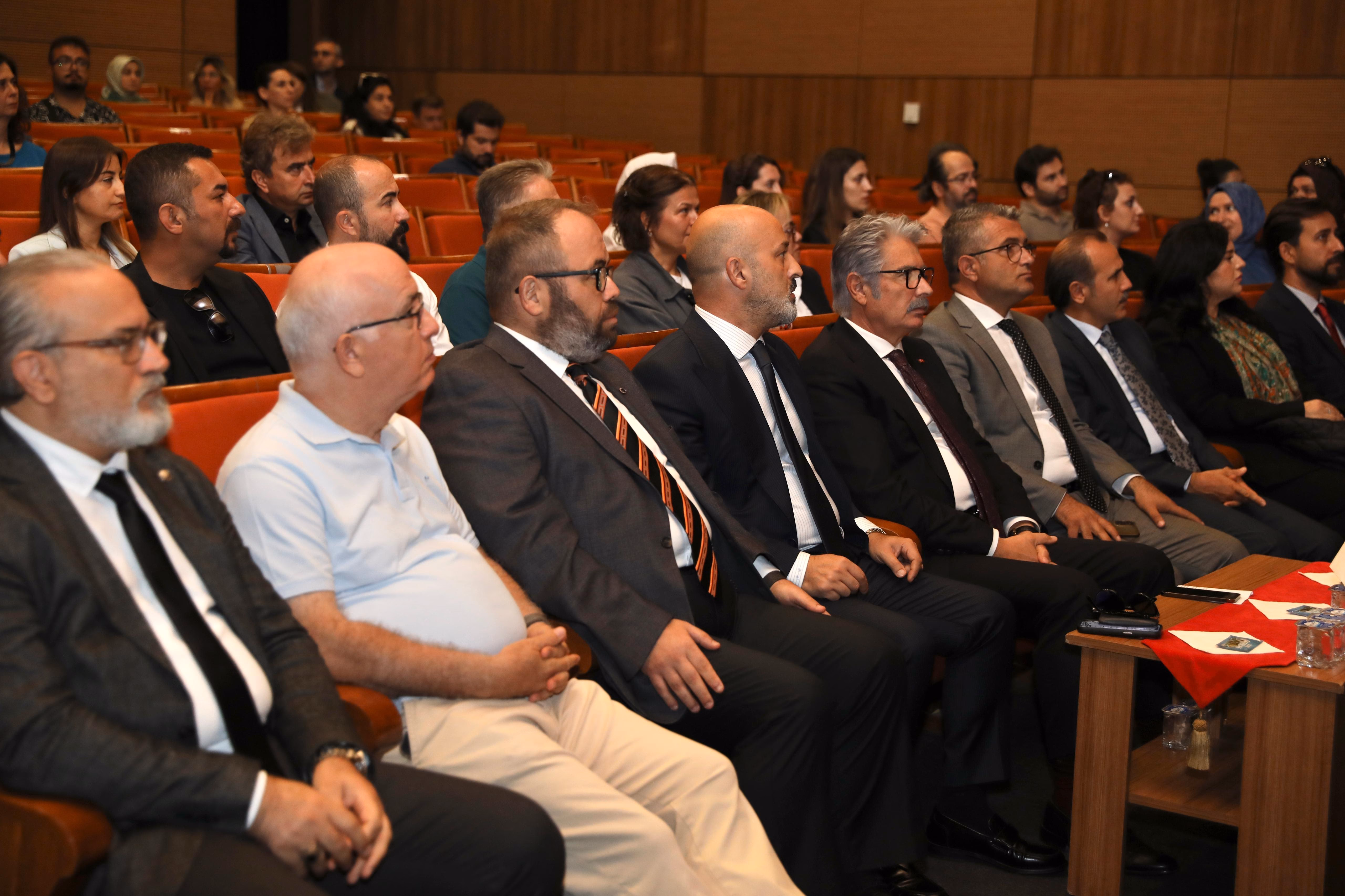 BÜYÜKŞEHİR’DEN SÜRDÜRÜLEBİLİR TURİZM PANELİ - Görsel 1