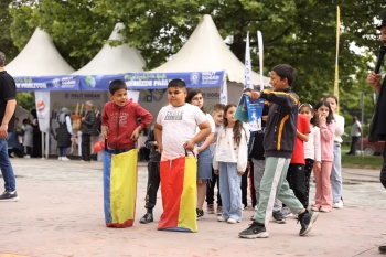 BÜYÜKŞEHİR’İN IŞIĞI İLÇELERDE PARLADI - Görsel 13
