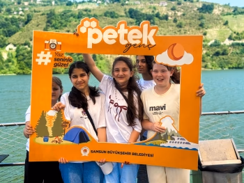 PETEK GENÇ KAMP VE GEZİ PROGRAMI YOĞUN KATILIMLA SÜRÜYOR - Görsel 3