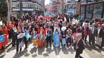 Samsun’da bayram coşkusu: Türk Dünyası Çocuk Festivali başladı - Görsel 2